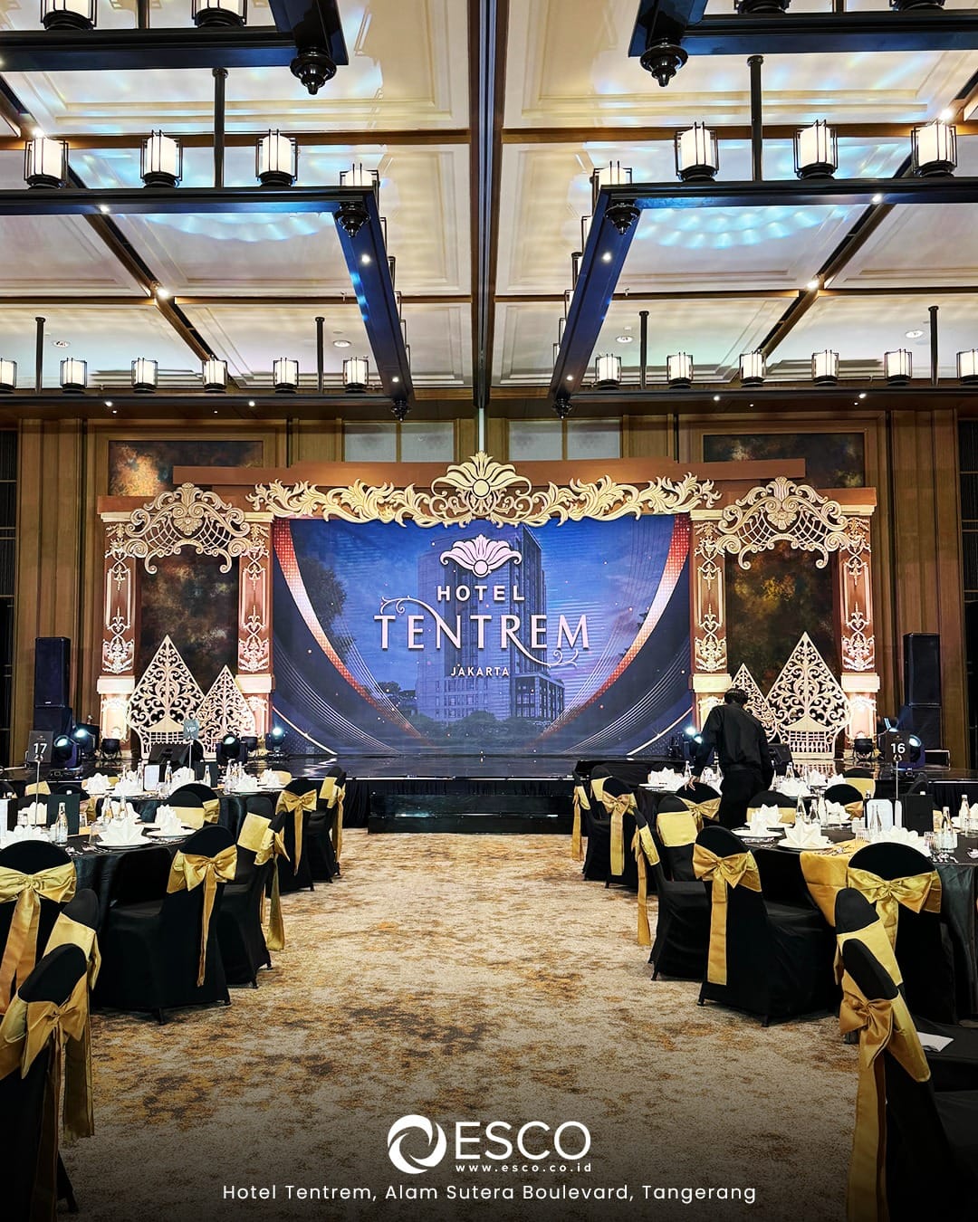 teknologi canggih dengan suasana elegan untuk acara spesial anda ballroom hotel tentrem adalah j